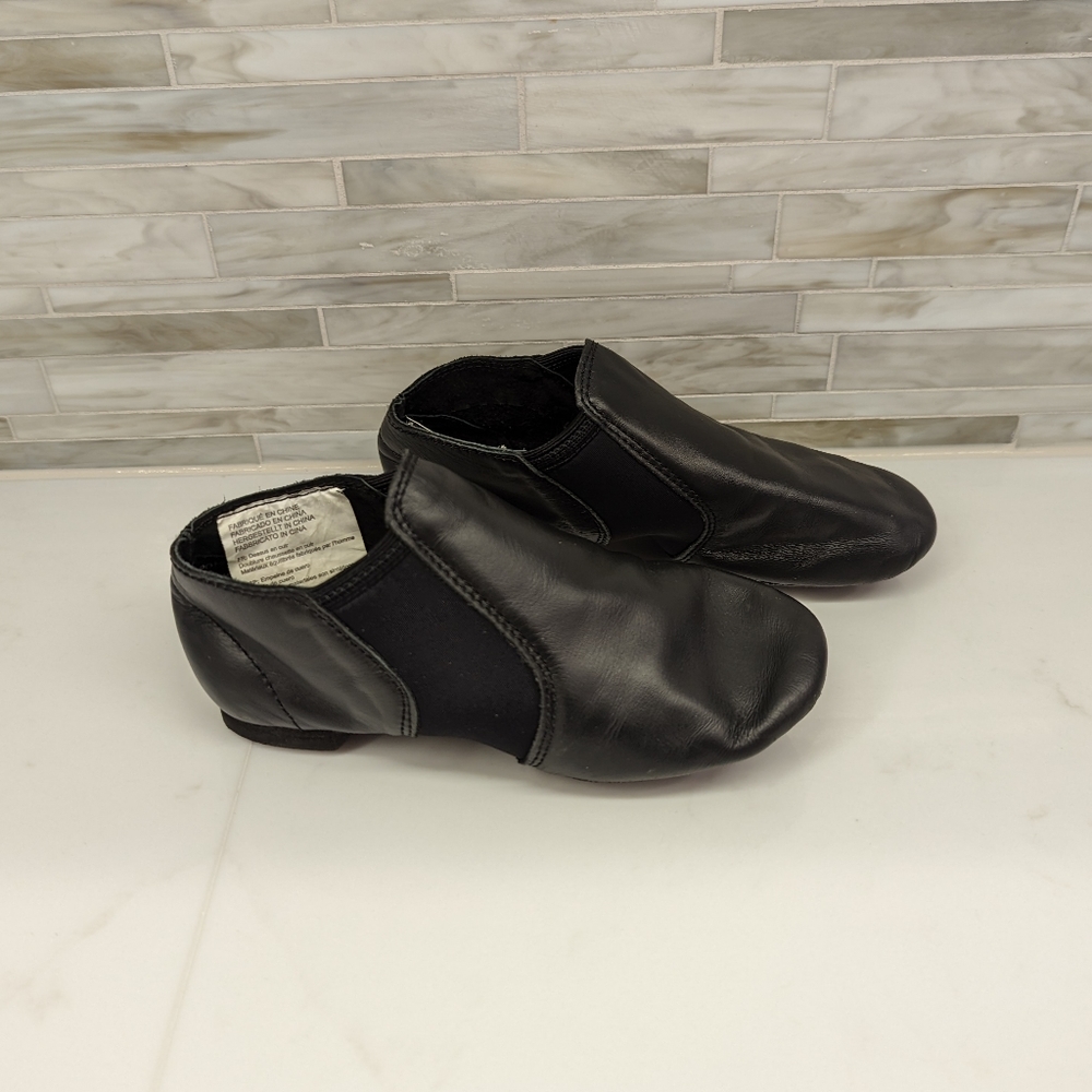 Revolution Dance Black Jazz Shoe